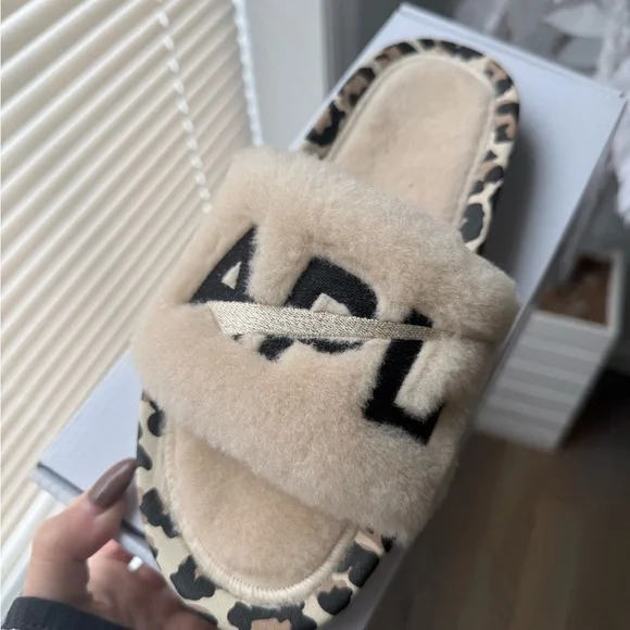 APL Shearling Fur Slides Leopard - Picture 3 of 9